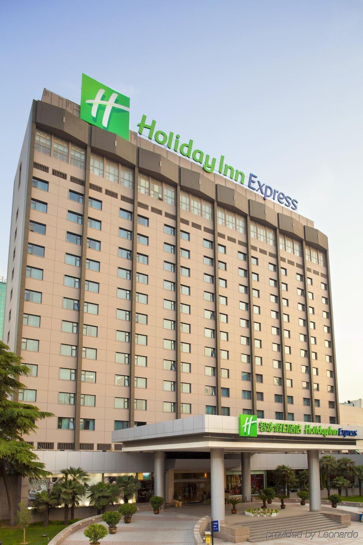 Holiday Inn Express Zhengzhou Zhongzhou By Ihg Εξωτερικό φωτογραφία